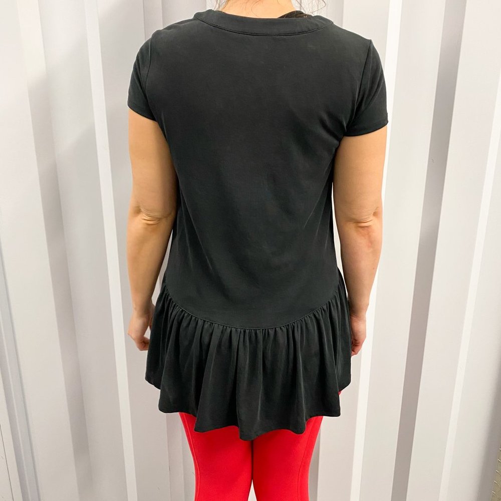 Nordstrom S Hi/Lo Ruffle Back Hem Tee Short Sleeve Shirt Black